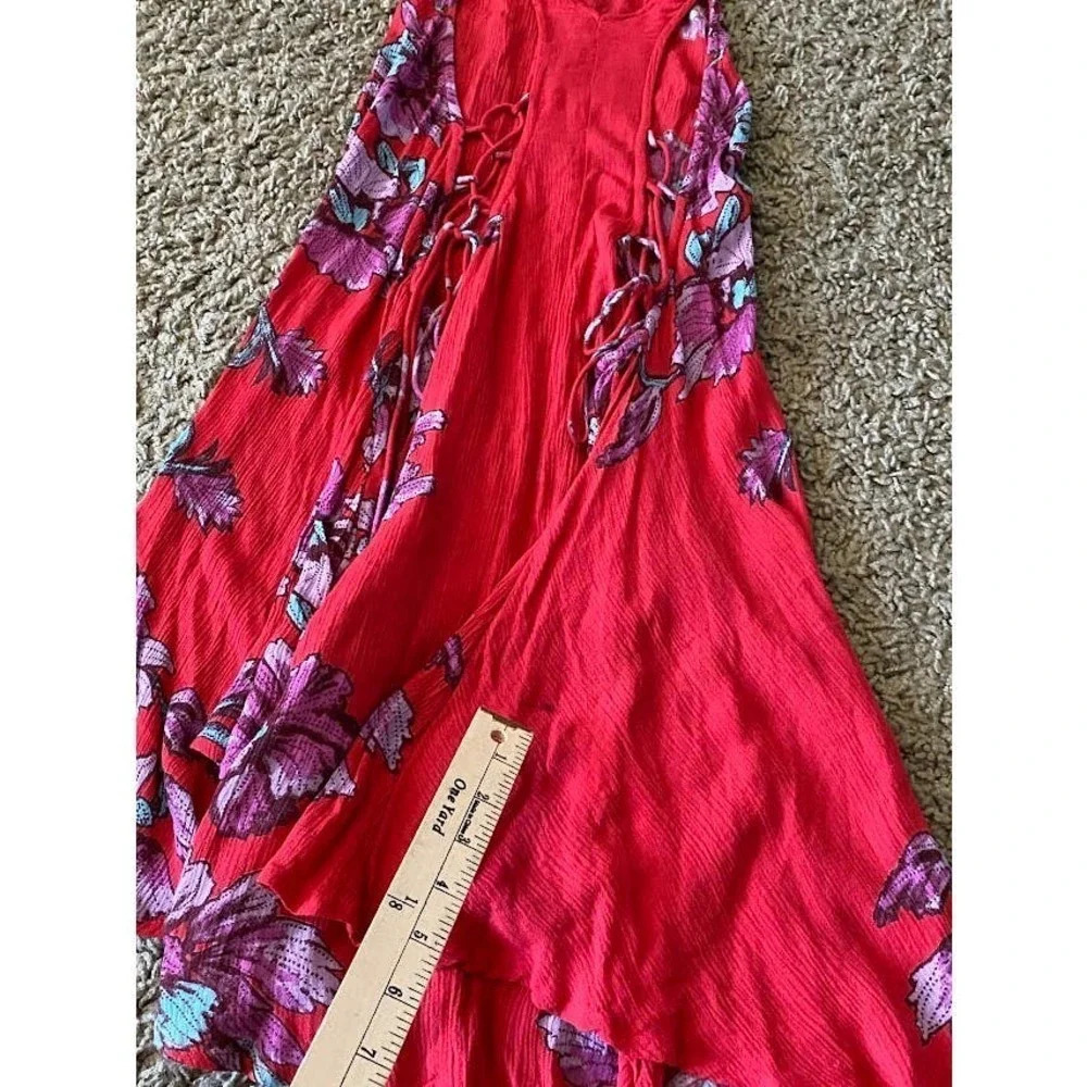 Free People Sleeveless High Neck Size XS Floral Mini Red 100% Viscose Relaxed - Picture 8 of 12